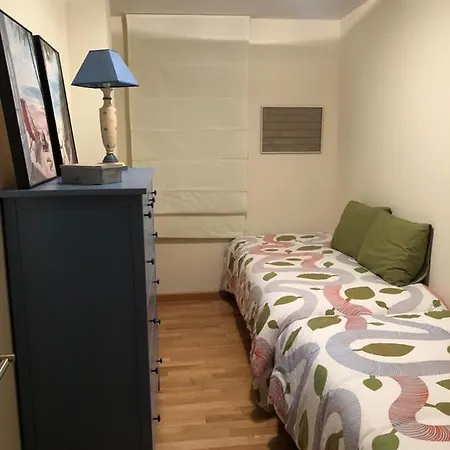 Fantastico Apartamento Con Garaje En Valdovino. Appartamento